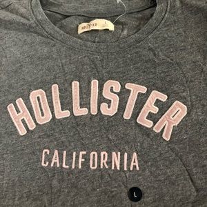 Hollister Tee